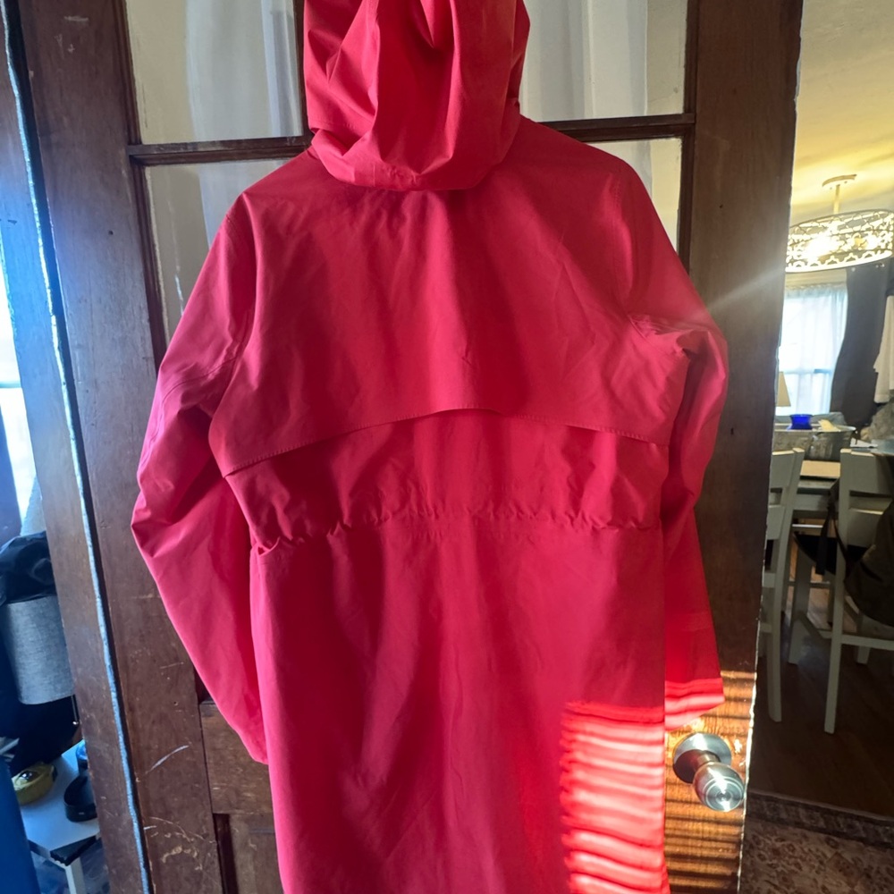 Lululemon Athletica Red and Black Jacket